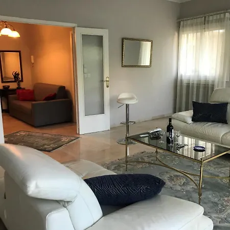 Apartment D'este